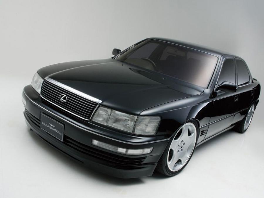  Lexus LS400 by WALD 1990 года  (фото 1 из 7)